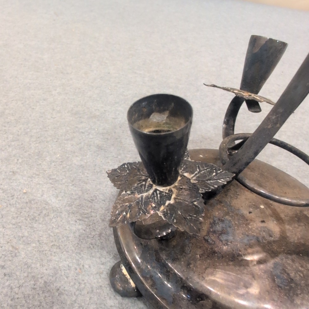 Vintage Metal 4 Light Candelabra Leaf Detail Gothic Tabletop Centerpiece - Picture 3 of 7